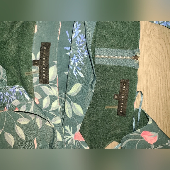 ENDLESS ROSE Floral Set - Picture 8 of 8